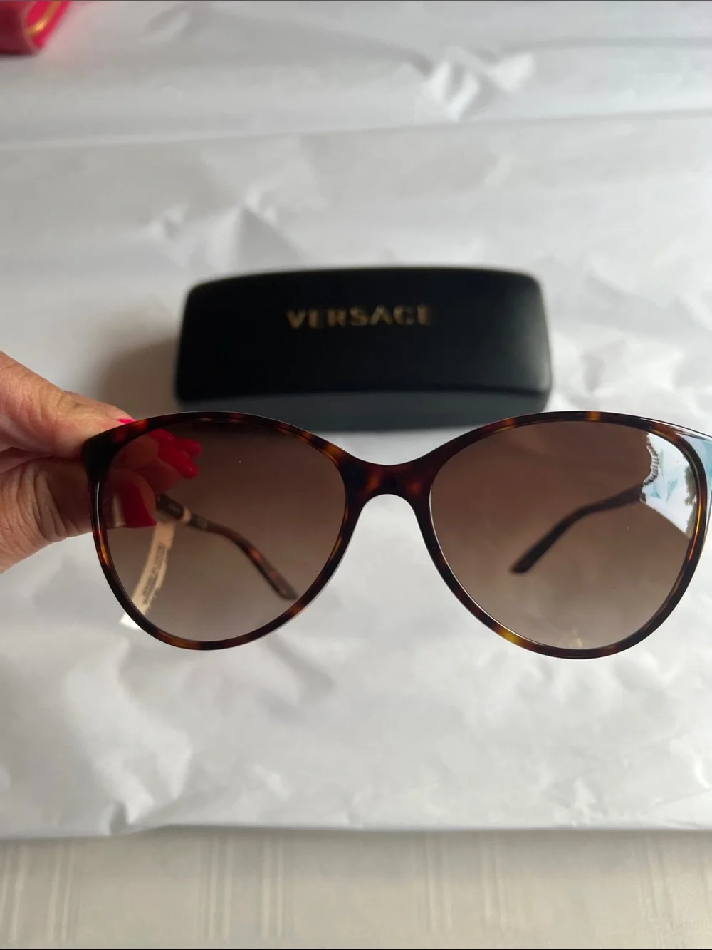 Versace Women's Tortoiseshell Frame Sunglasses with Brown Lenses NWT